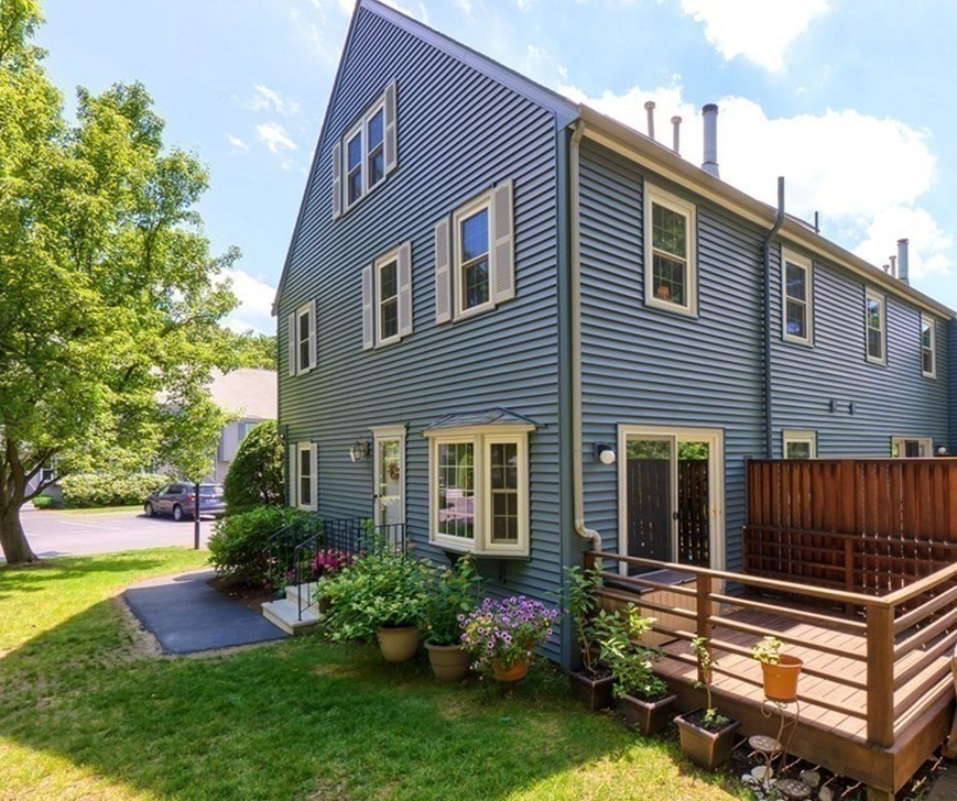 10 Oak Ridge Dr 6