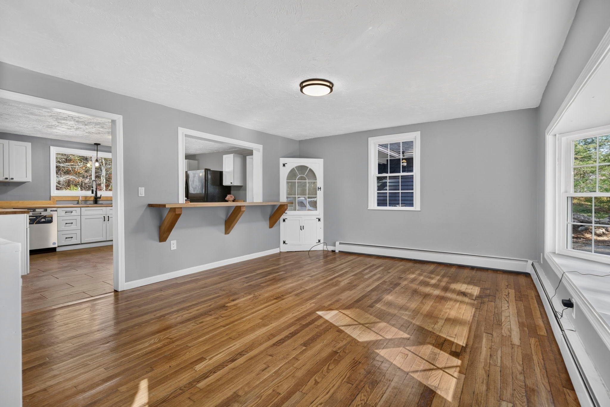 9 Thompson Rd, Hubbardston, MA, 9 Thompson Rd, Hubbardston, MA Photo #14