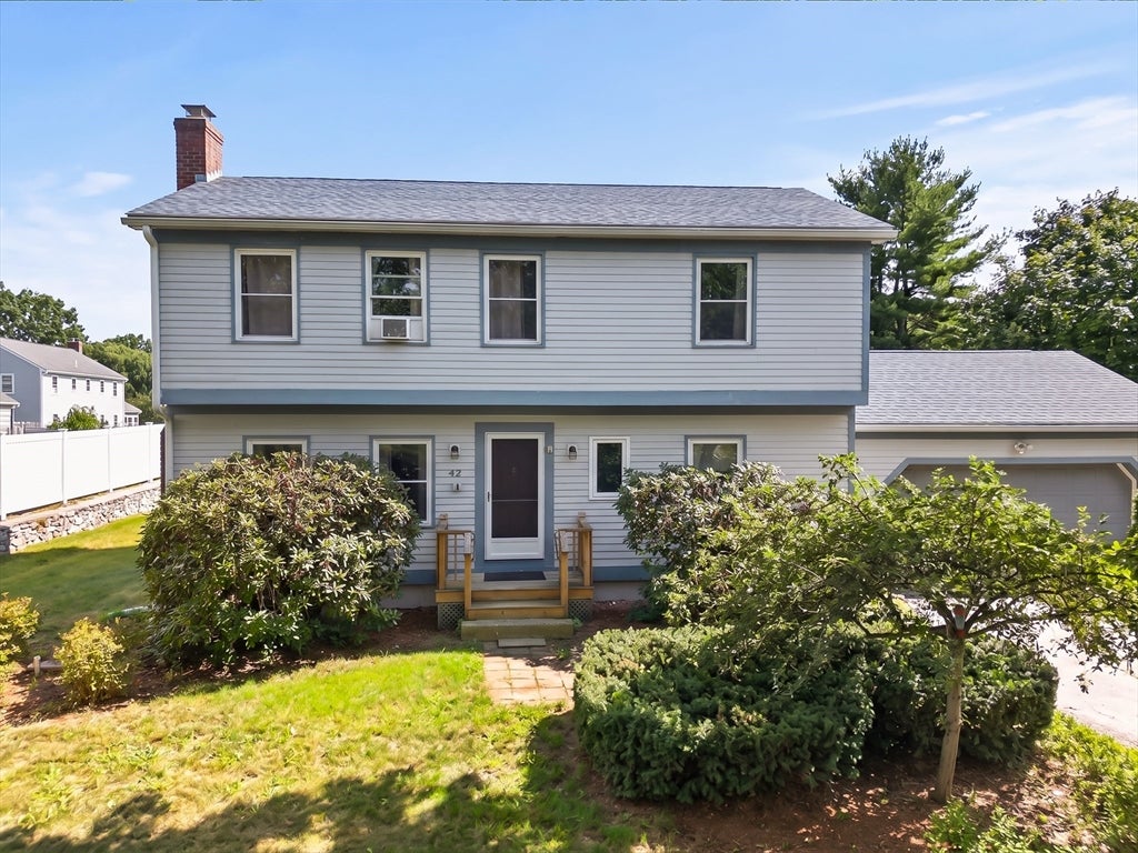 42 Pierce Farm Rd, Fitchburg MA 01420