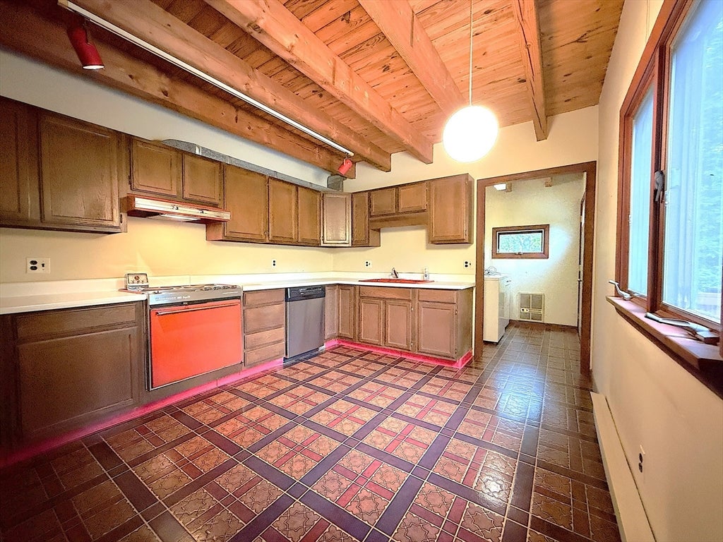 223 Boston Post Rd, Weston, MA, 223 Boston Post Rd, Weston, MA Photo #6