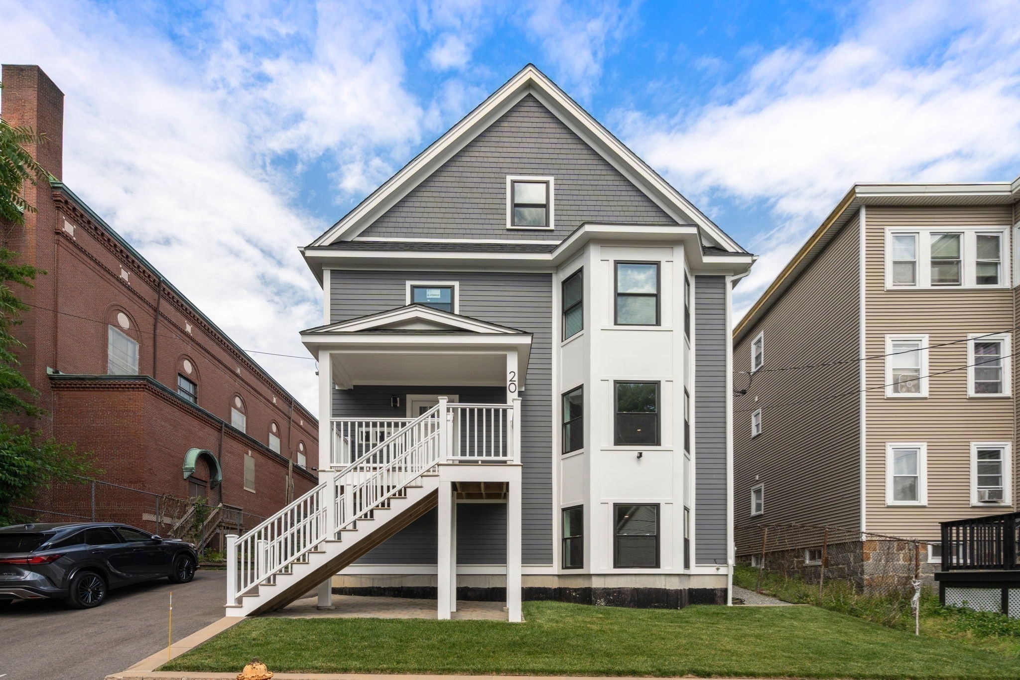 20 Ufford St