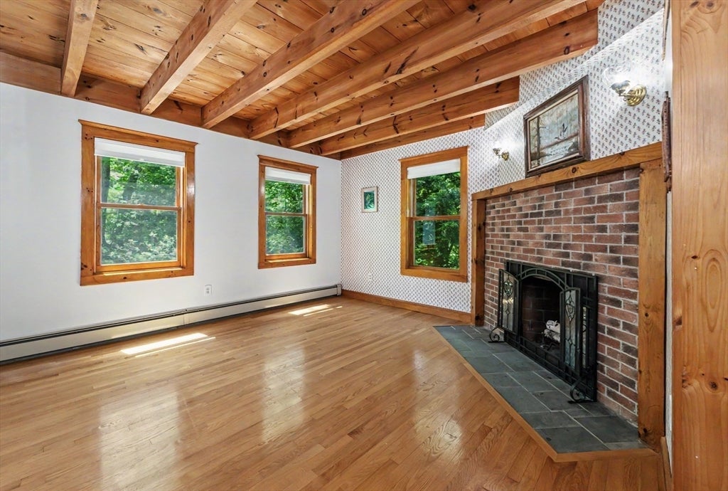 55 Wilson Pond Ln