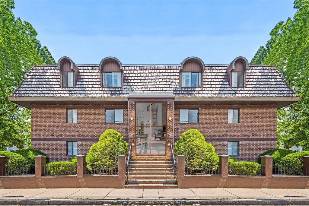 84 Grant St 7