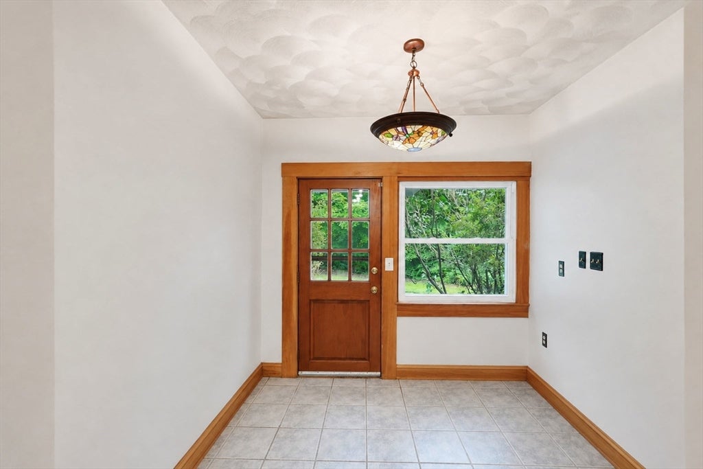 587 Main St, Boylston, MA Photo #19