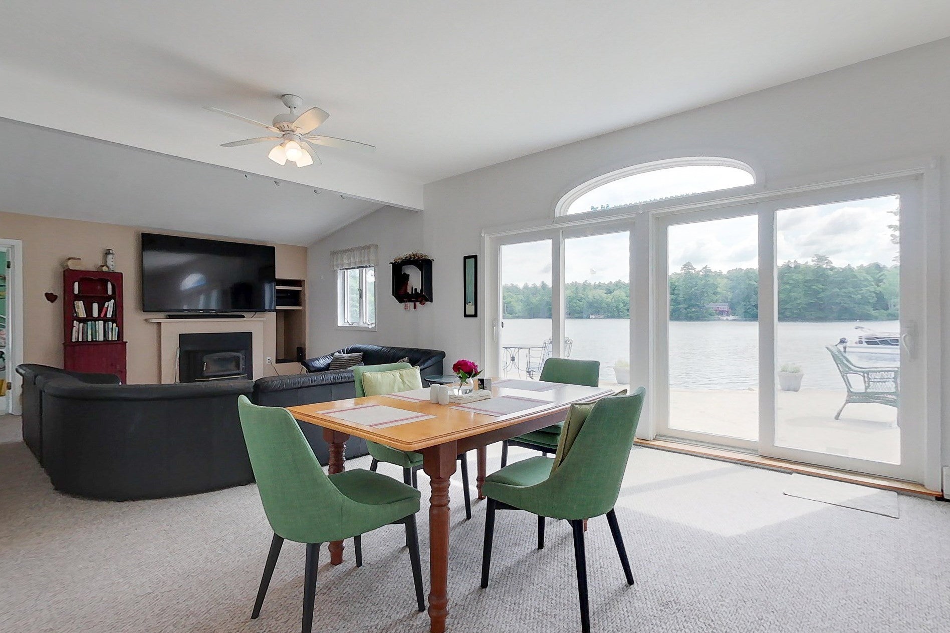 181 Peninsula Dr