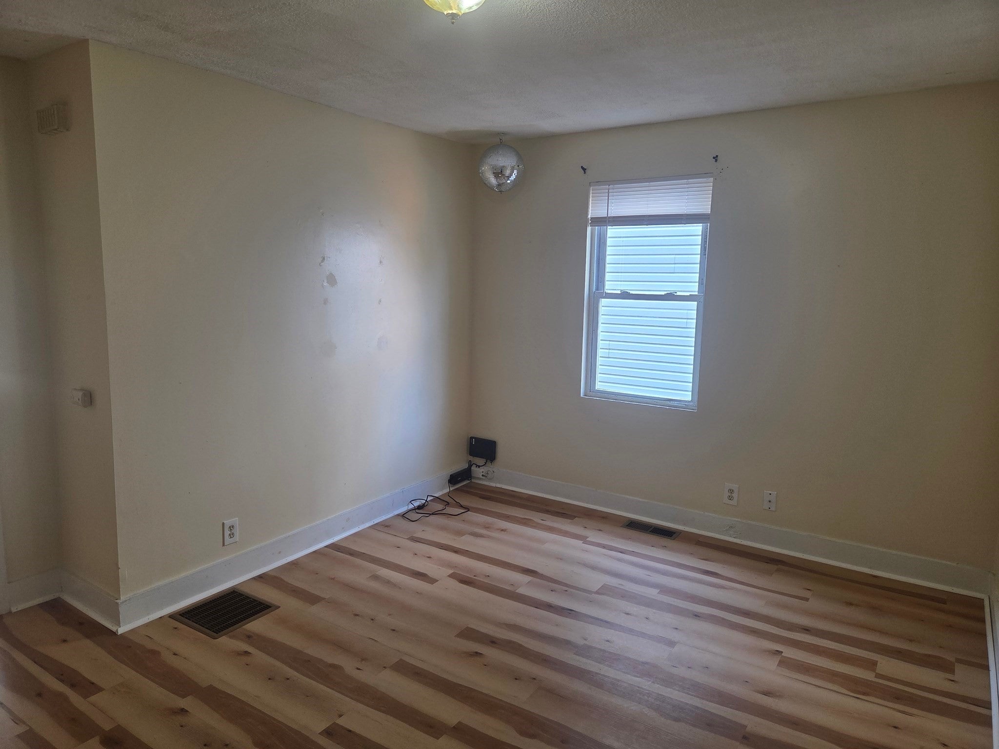210 Farnham Street 1