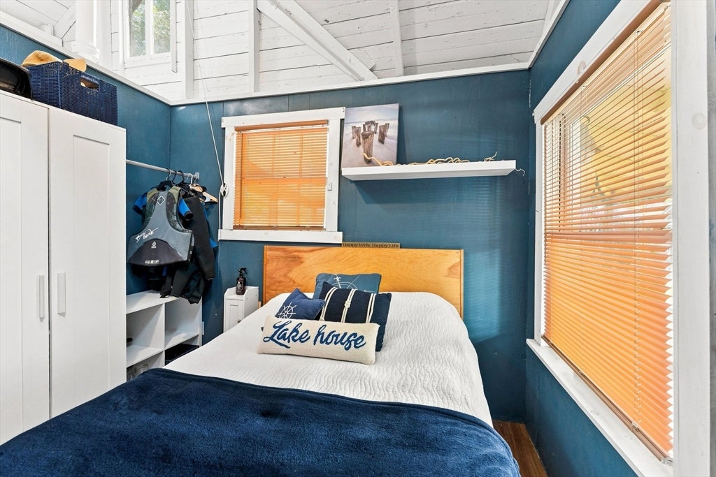 53 Kinsley Ln, Mendon, MA Photo #18