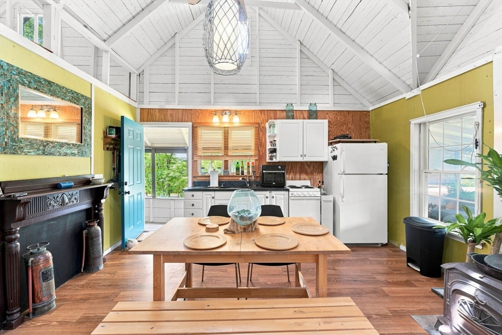 53 Kinsley Ln, Mendon, MA Photo #13