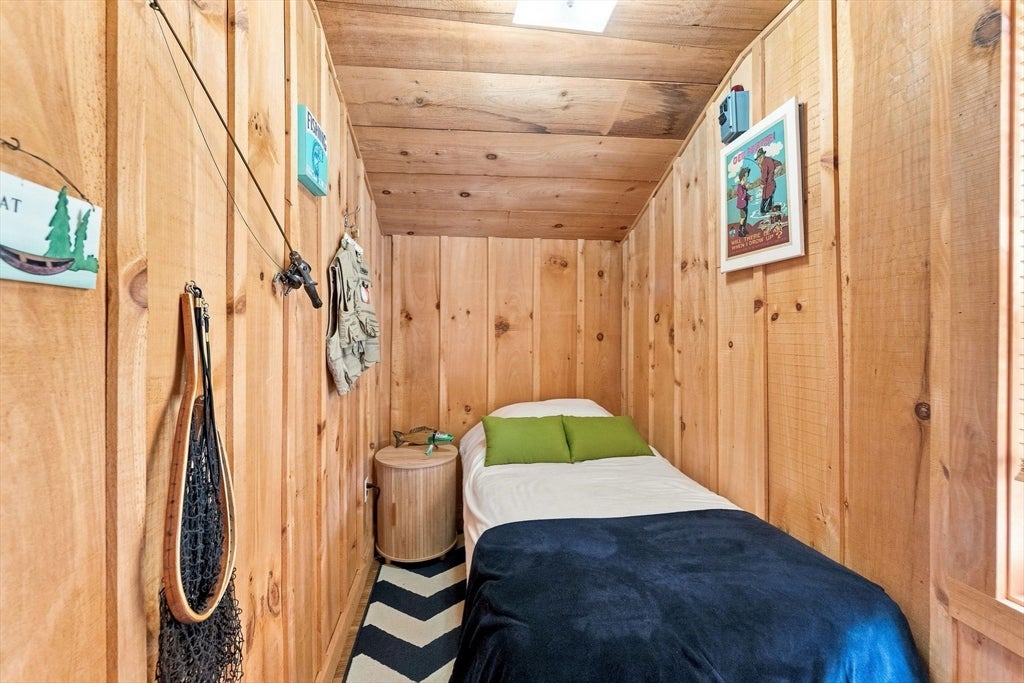53 Kinsley Ln, Mendon, MA Photo #23