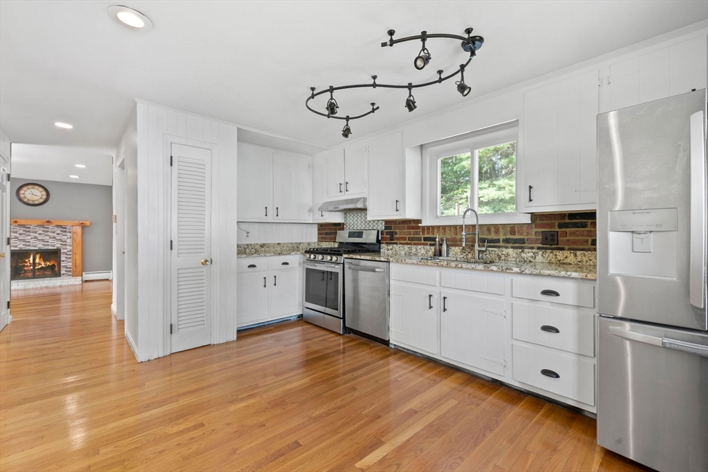 83 Lowell St