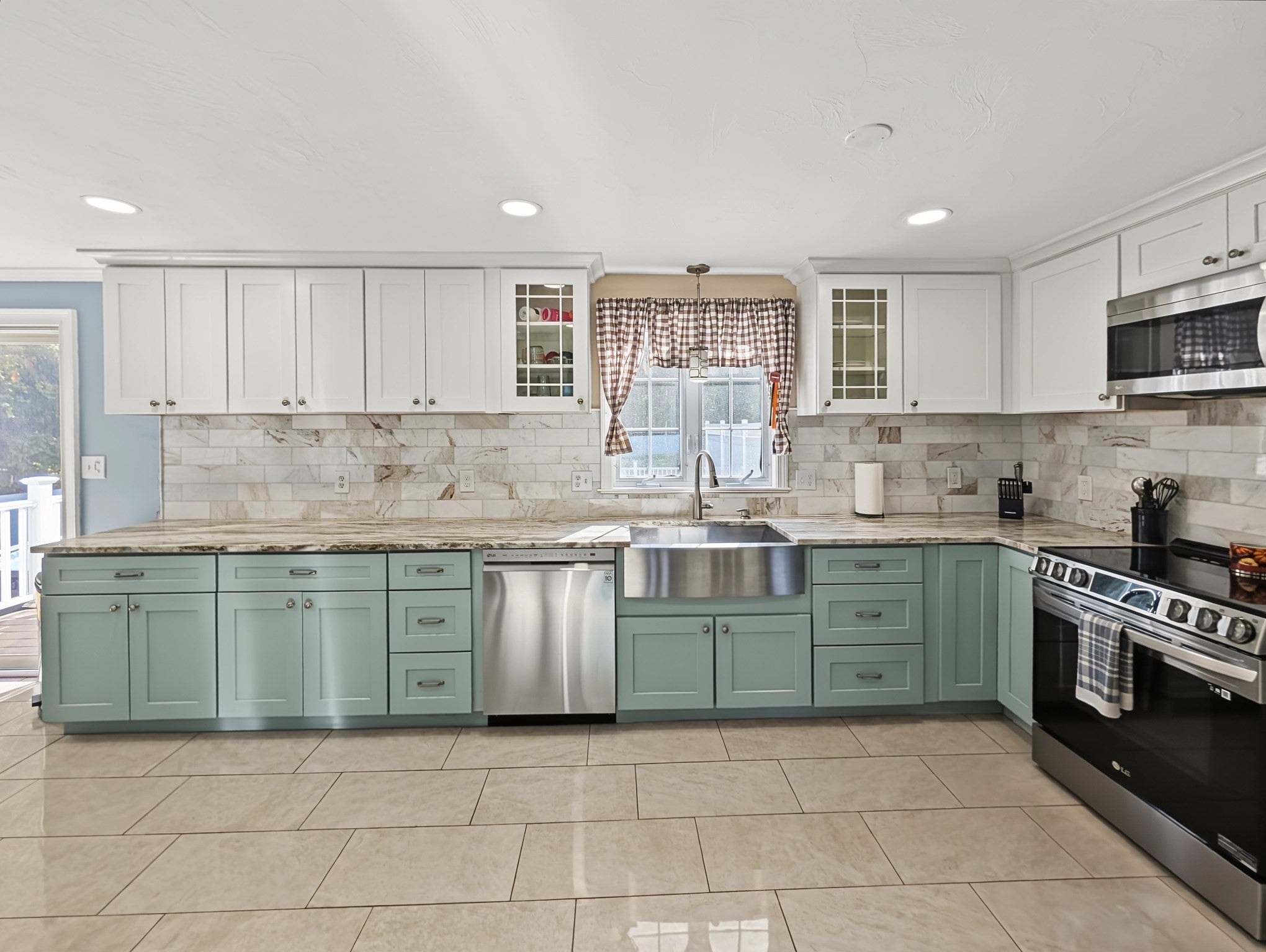34 Conservation Dr