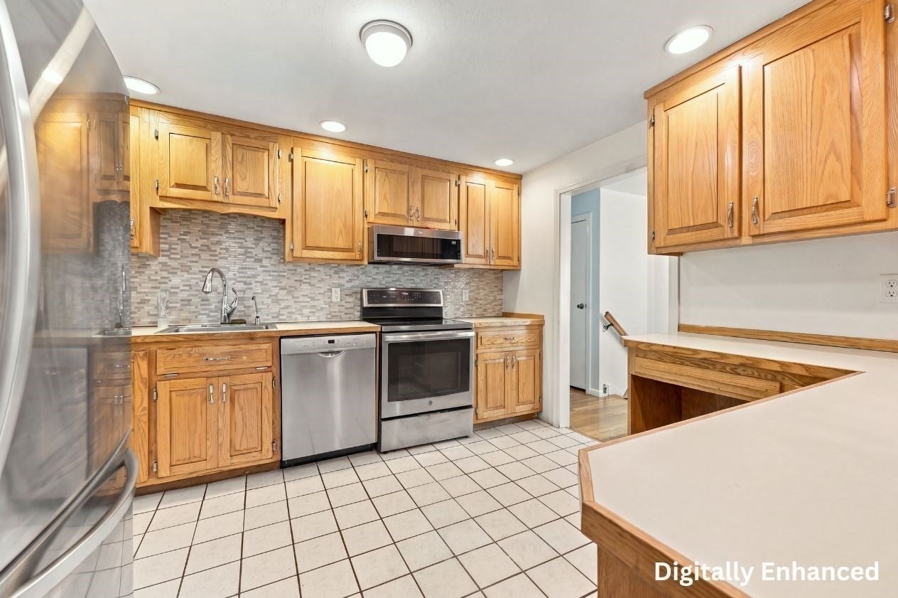 105 Dodd Drive, Holliston, MA, 105 Dodd Drive, Holliston, MA Photo #9