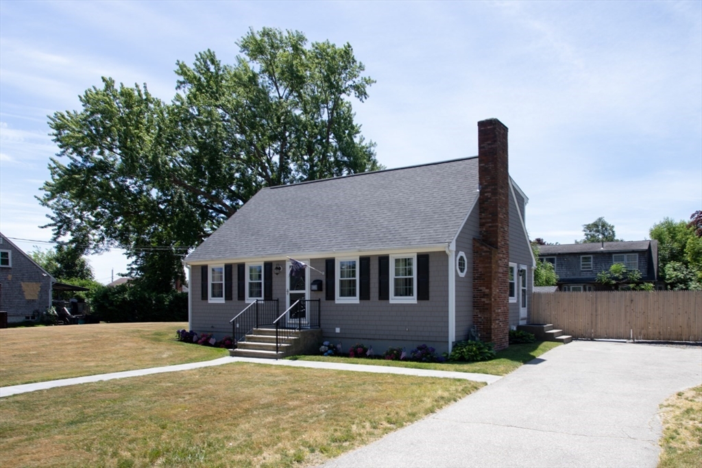100 Sycamore St