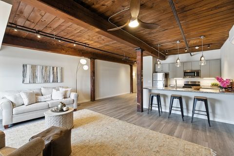 55 Sterling St 314 Clinton MA 01510