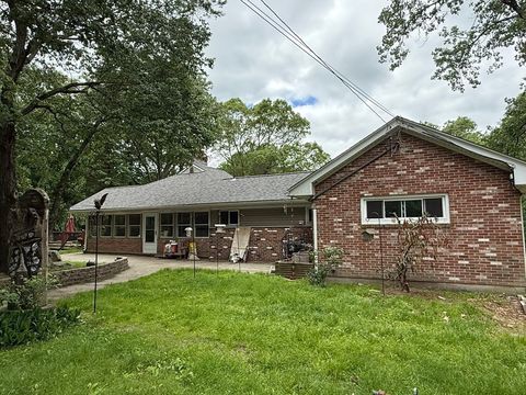 166 Fairview Ave Rehoboth MA 02769