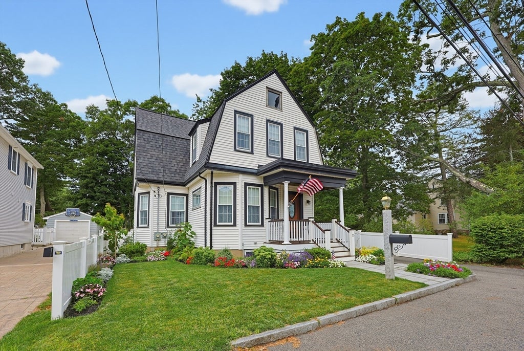 15 Mills Street