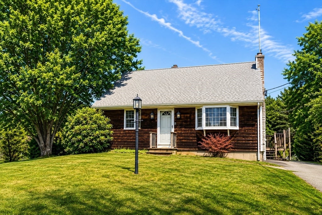 7 Marina Dr, Mattapoisett MA 02739