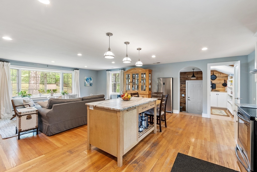 230 Harrington Ave