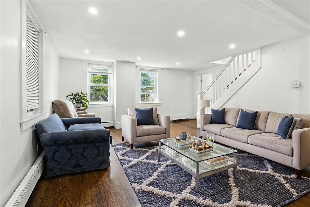 70 Brush Hill Rd 1