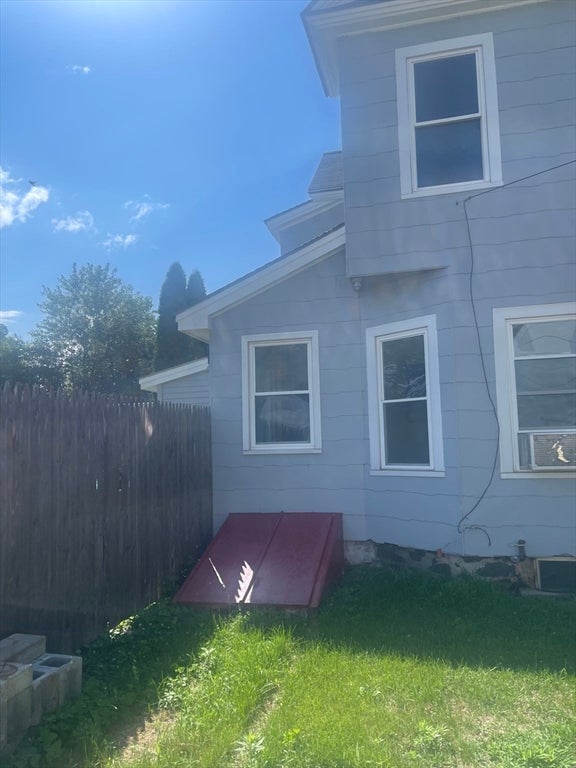 58 Lincoln Street, Greenfield, MA Photo #2
