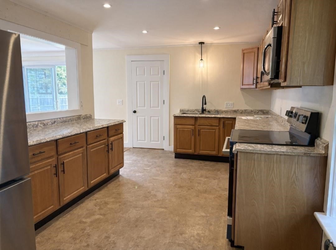 58 Lincoln Street, Greenfield, MA, 58 Lincoln Street, Greenfield, MA Photo #15