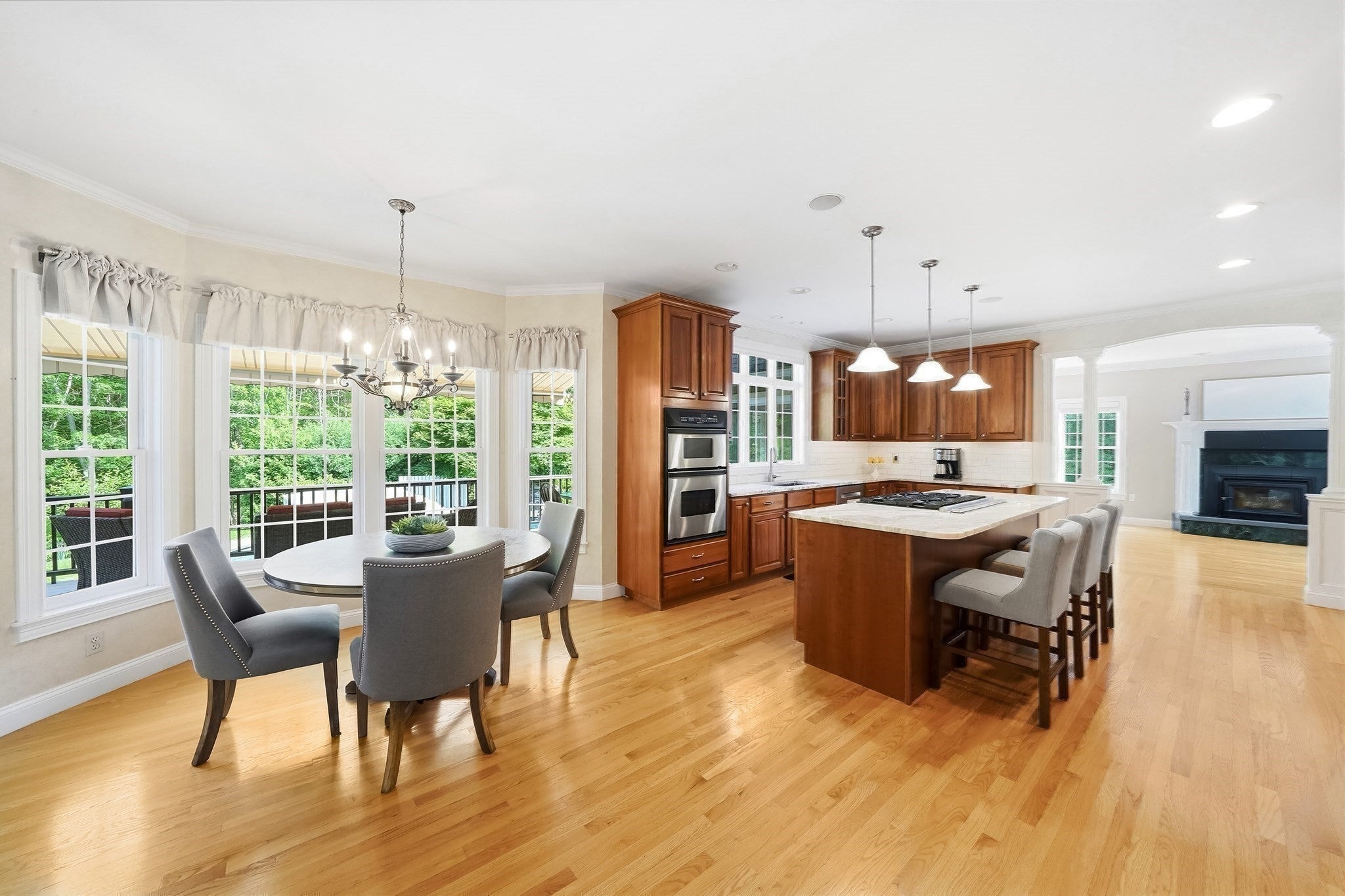 5 Sherwood Rd, Windham, NH Photo #7