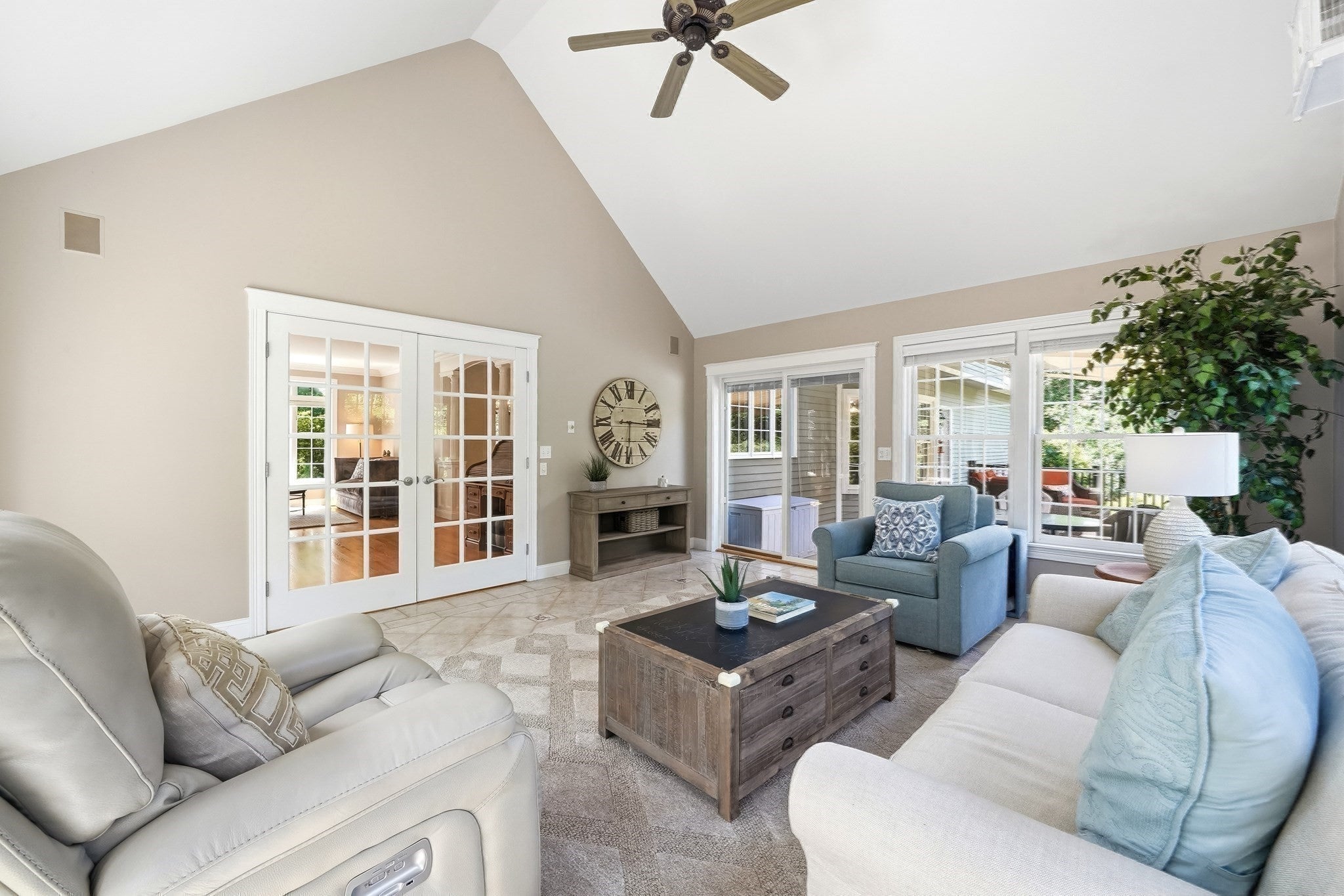 5 Sherwood Rd, Windham, NH Photo #18