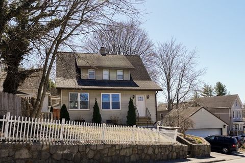 618 Mill St Worcester MA 01602