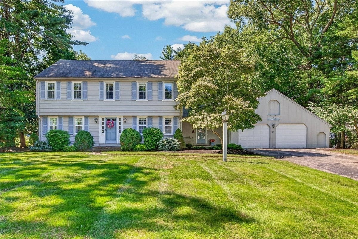 293 Mayflower Cir, Hanover, MA, 293 Mayflower Cir, Hanover, MA Photo #2