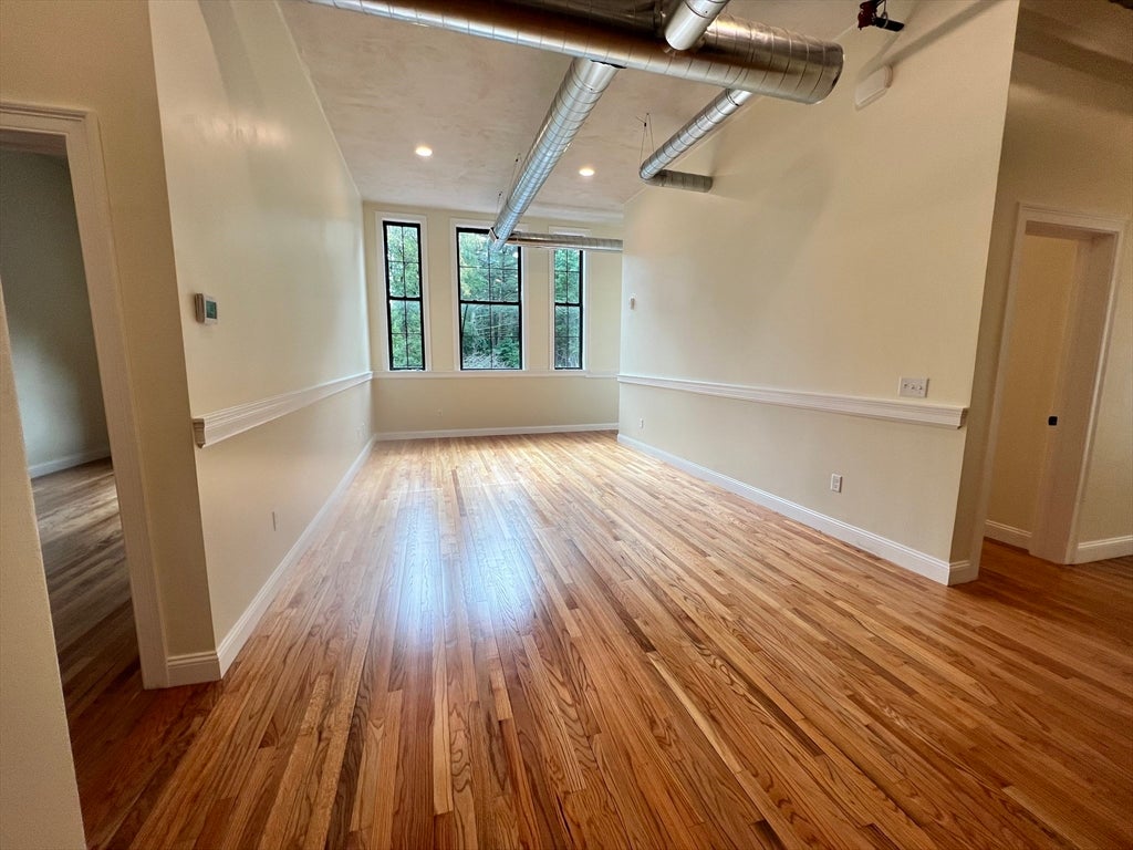 352 Manchaug Road #3, Sutton, MA, 352 Manchaug Road #3, Sutton, MA Photo #3