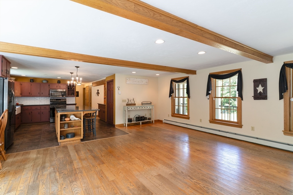 501 Wine Rd
