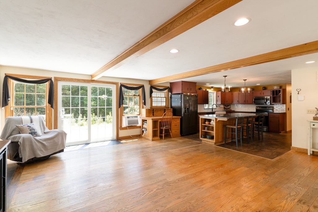 501 Wine Rd