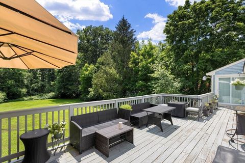 282 Crescent St West Bridgewater MA 02379