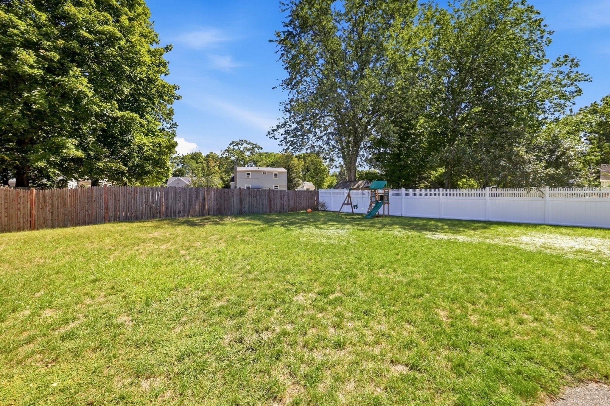 32 Marshall St, Tewksbury, MA, 32 Marshall St, Tewksbury, MA Photo #37