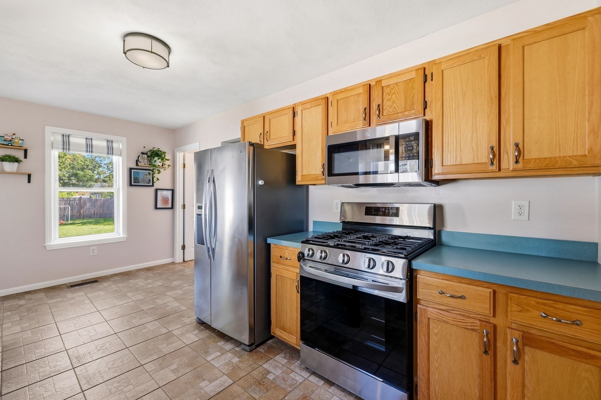 32 Marshall St, Tewksbury, MA, 32 Marshall St, Tewksbury, MA Photo #10