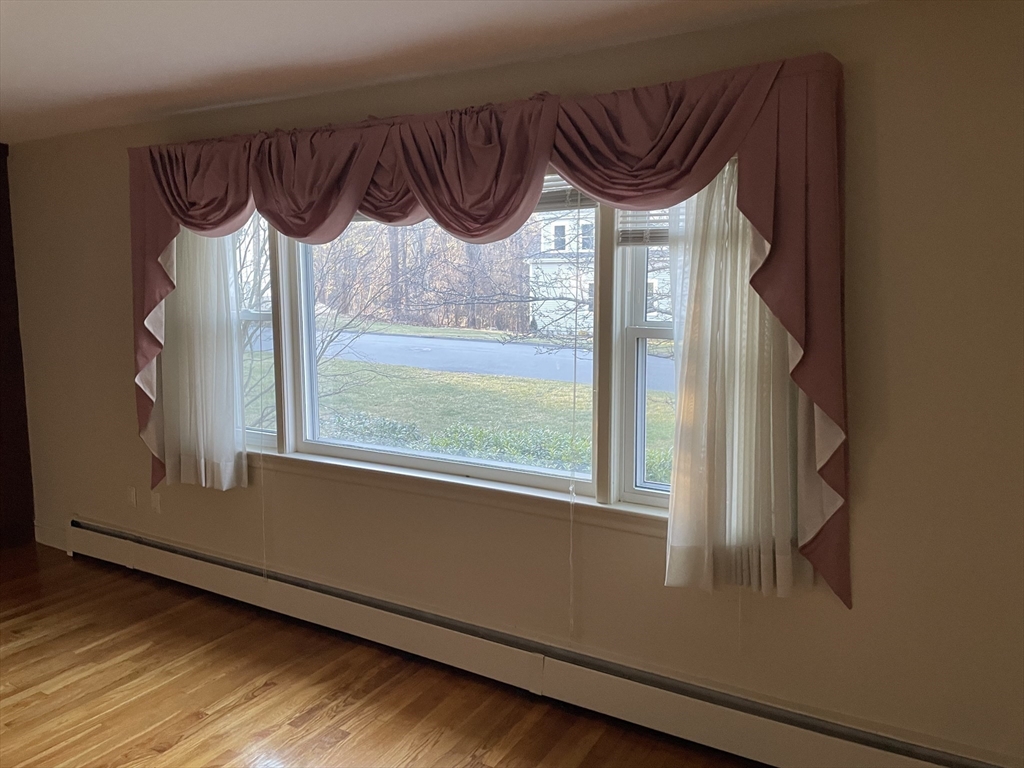 110 Country Ln 110