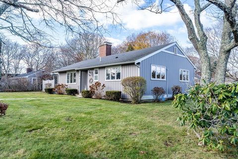 142 Chestnut St Barnstable MA 02601