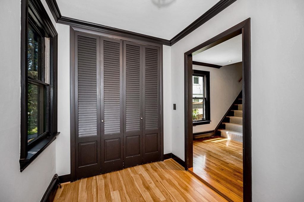 303 Fellsway West