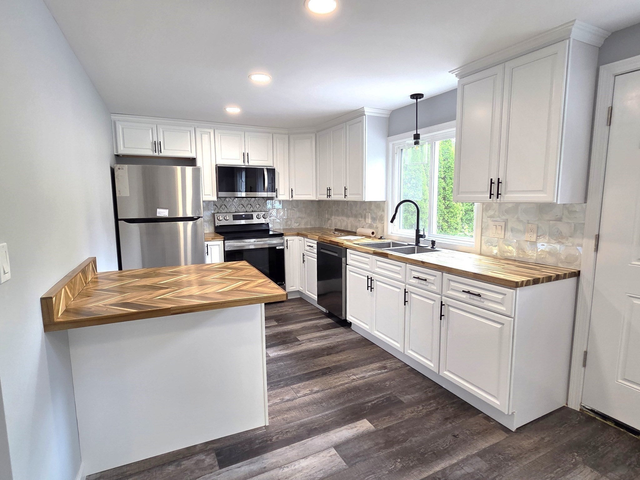 276 Sumner St #1, Stoughton, MA, 276 Sumner St #1, Stoughton, MA Photo #3