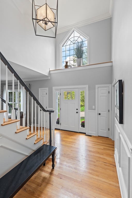 6 Trowbridge Cir