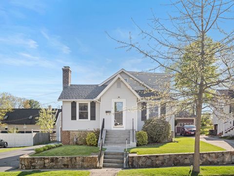 14 Knowles Road Worcester MA 01602