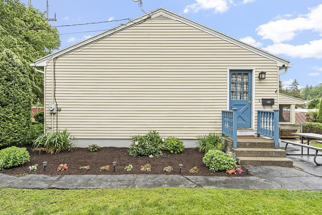 800 Shea St
