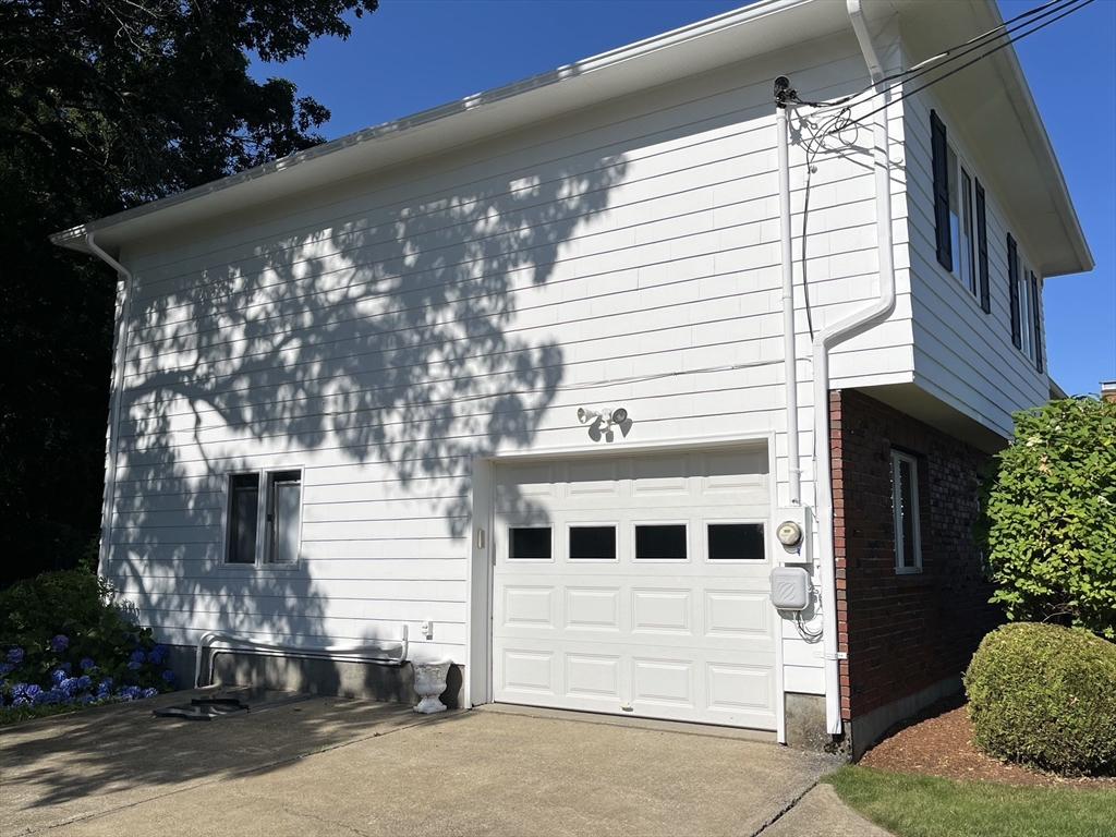 19 Longbow Rd