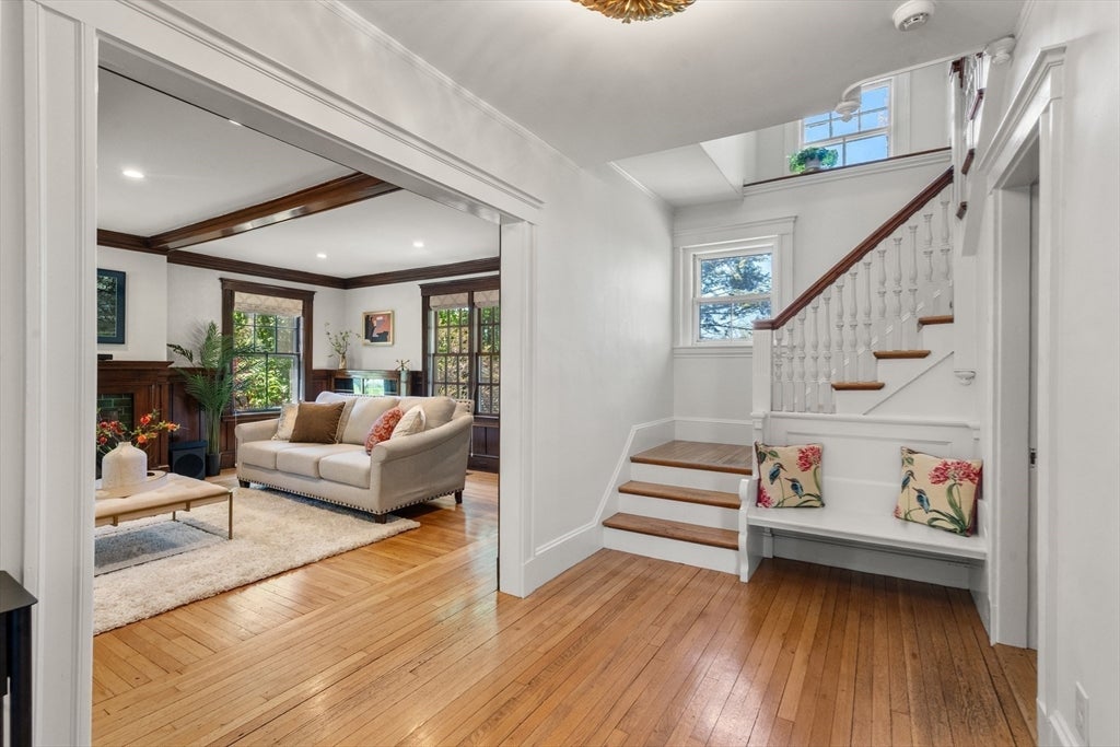189 Mount Vernon Street, Newton, MA Photo #3