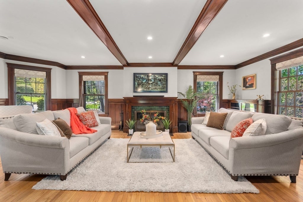 189 Mount Vernon Street, Newton, MA Photo #4
