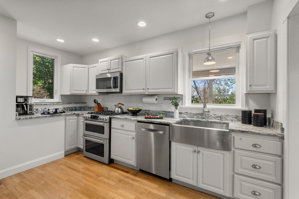 189 Mount Vernon Street, Newton, MA Photo #8