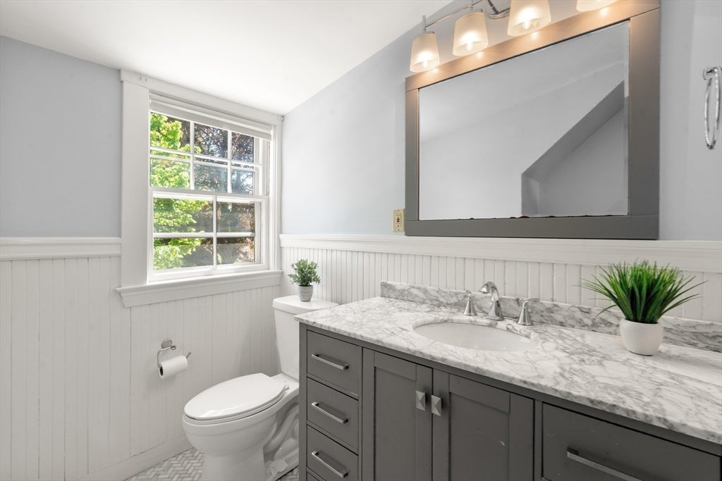 189 Mount Vernon Street, Newton, MA Photo #12