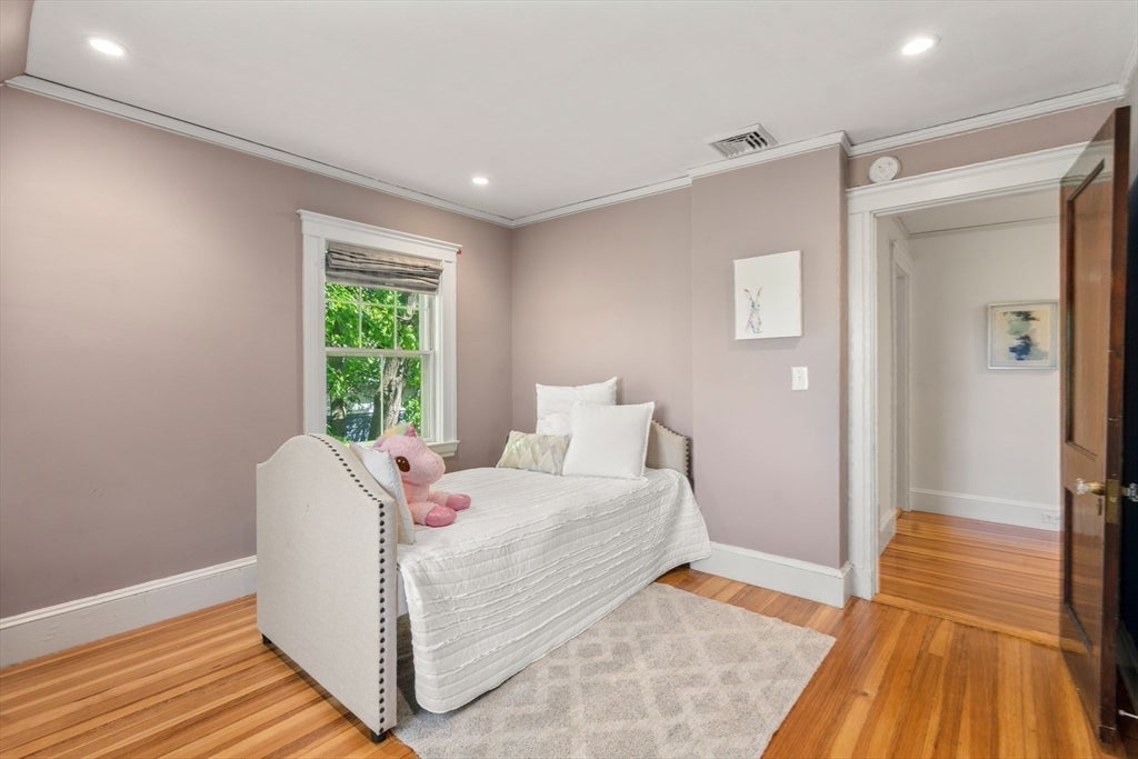 189 Mount Vernon Street, Newton, MA Photo #16