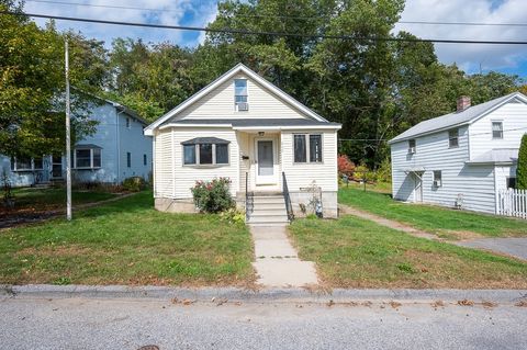Photo of 190 Dominion Rd, Worcester, MA 01605 (MLS # 73441356)
