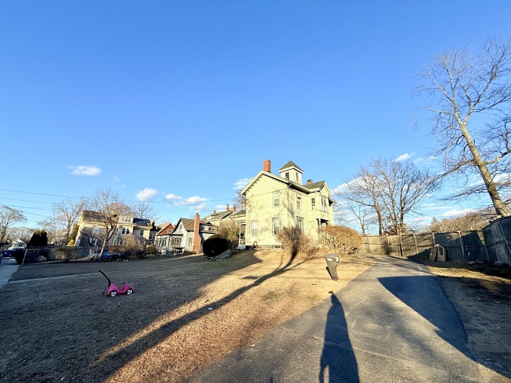 160-162 Charlesbank Road